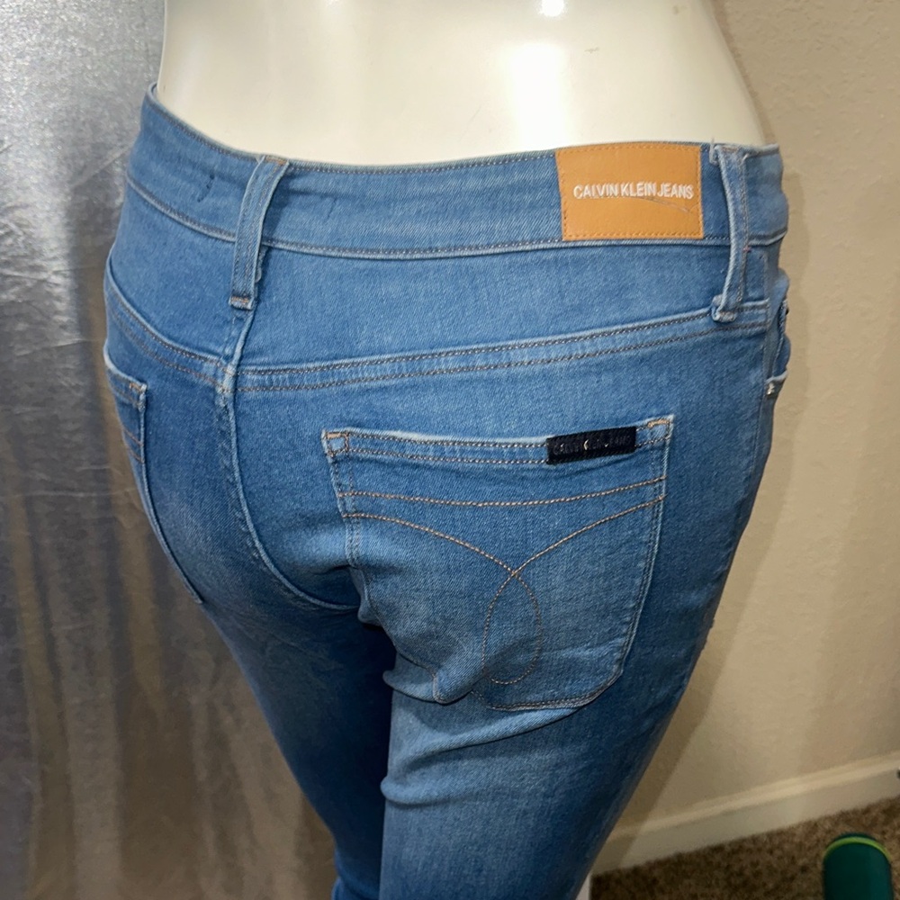 Calvin Klein Women's Light Blue Skinny Jeans Size 30//30